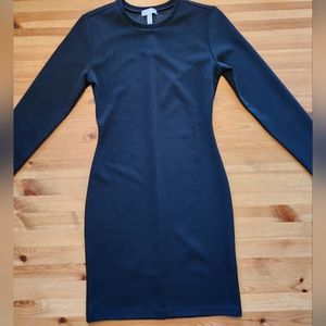 Black bodycon dress